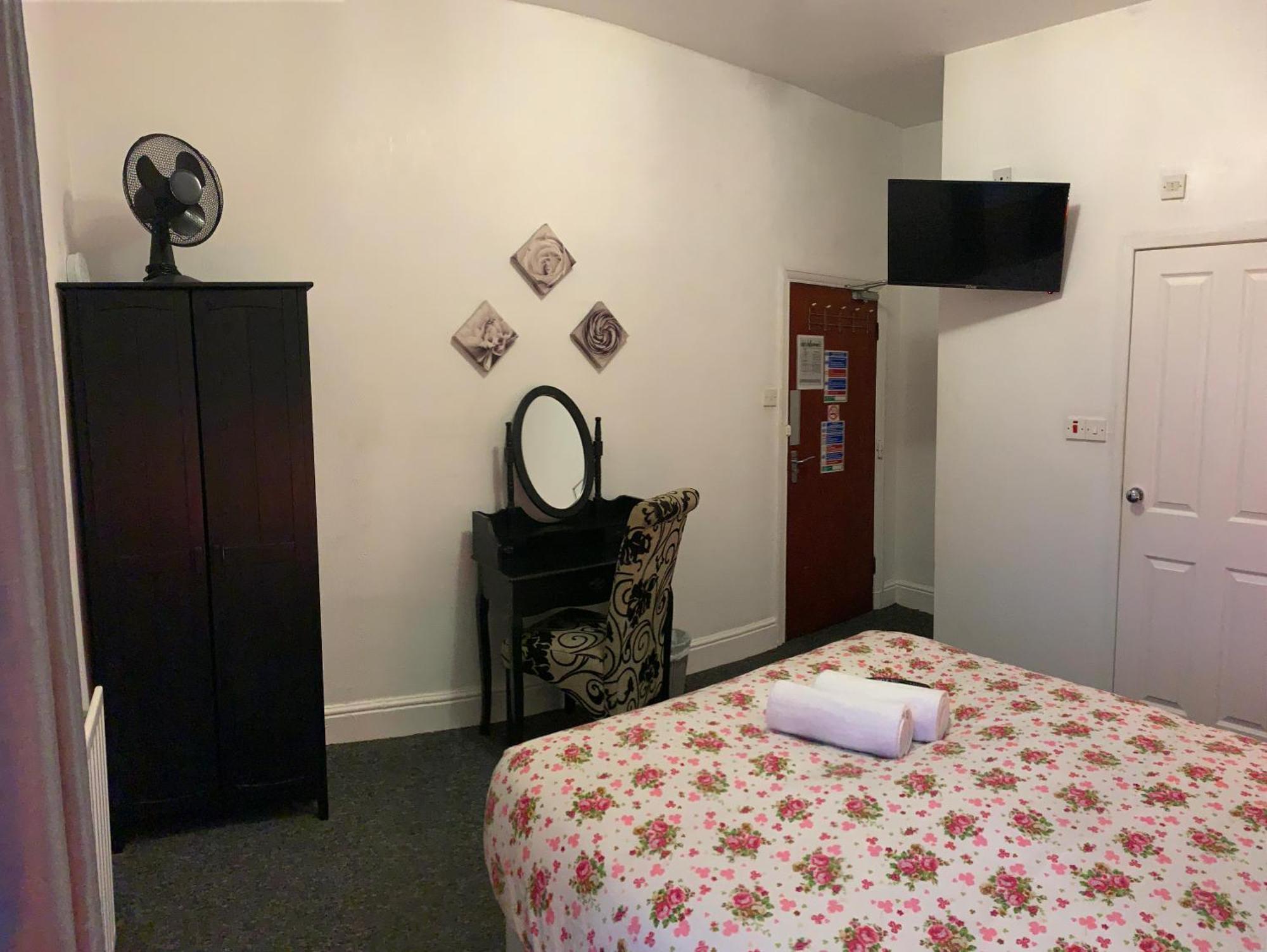Aindale Hotel Blackpool Eksteriør billede